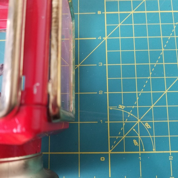 Kerosene Oil Lamp Lantern‎ Vntg Hong Kong Mini Red Gold Decoration Decor - Picture 7 of 10